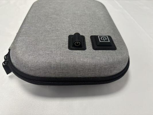Sac chauffant alimentaire USB avec tissu Oxford et doublure isolante de qualité alimentaire offrant un chauffage doux et constant pour plusieurs récipients alimentaires