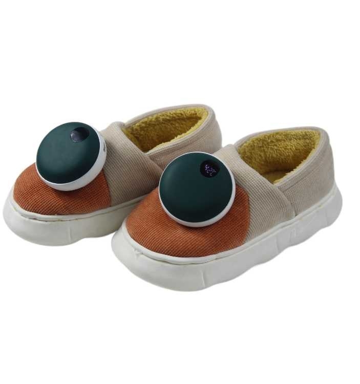 Le meilleur hiver de chauffage Graphene loin Infrial de batterie rechargeable d'Usb a électriquement chauffé des chaussures de coton pour des femmes