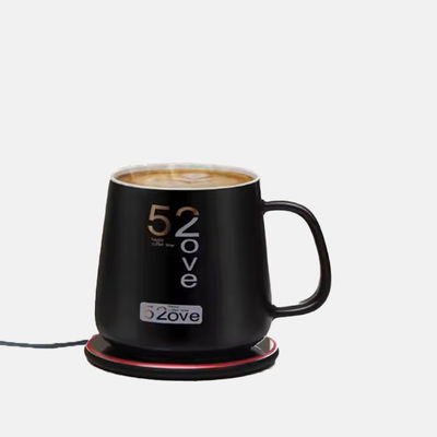 Un chauffe-boissons électrique USB portable.